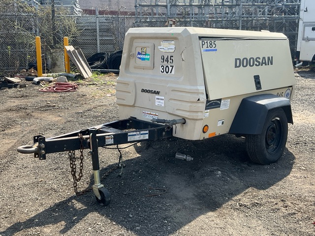 2015 Doosan P185WD0-T4F 185 cfm Mobile Air Compressor 2015 Doosan P185WD0-T4F 185 cfm Mobile Air Compressor