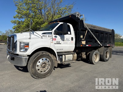 2019 Ford F-750 6x2 T/A Dump Truck