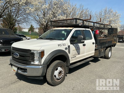 2019 Ford F-450 XL 4x2 Crew Cab Camion à Plateau