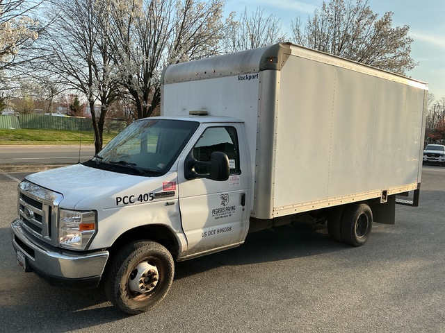 2017 Ford E-350 4x2 Van Truck