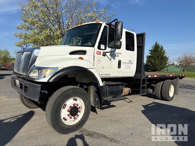 2007 International 7300 4x4 Extended Cab Pritsche-Lkw