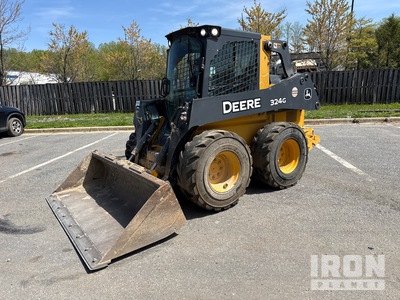 2019 John Deere 324G Skid Steer Loader