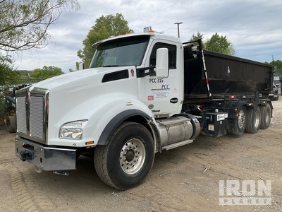 2020 Kenworth T880 8x4 Camion roulant