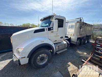 2019 Kenworth T880 6x4 Quad/A Dump Truck (Inoperable)