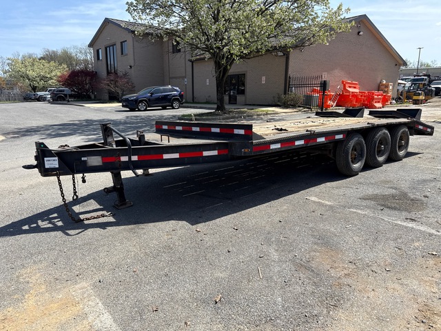 1989 18 ft Tri/A Flatbed Trailer