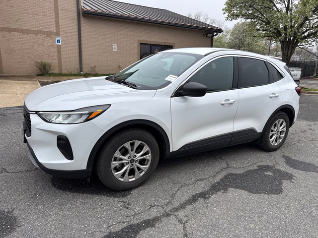 2024 Ford Escape 2WD SUV 2024 Ford Escape 2WD SUV