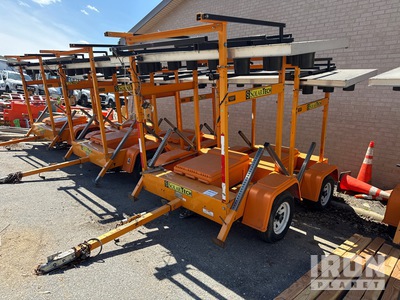 2020 Solar Tech Silent Sentinel Solar Arrow Board (Inoperable)