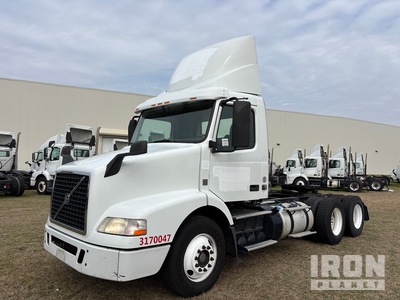 2017 Volvo VNM 6x4 T/A Day Cab Truck Tractor