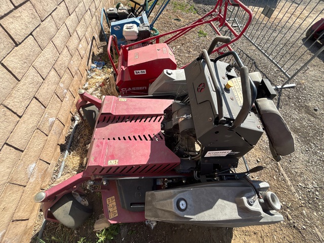 2019 Exmark Staris S-Series Stand-On Lawn Mower (Inoperable)