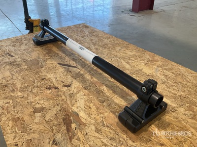 MAGNETIC MOUNT, DISPLAY RECEIVER (Unused)