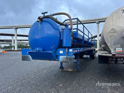 Deere & Co T/A Tanker Trailer