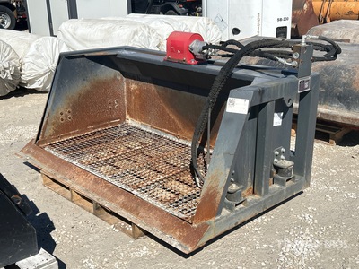 Handy HVSB72 72 in Skid Steer Screening Bucket