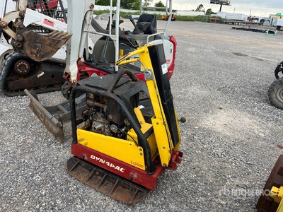 2006 Dynapac LG500 Vibratory Plate Compactor