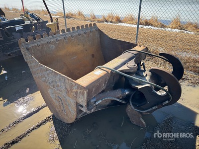 58 in Q/C Hydraulic Tilting Excavator Bucket