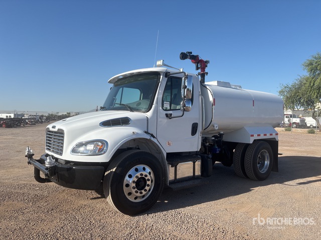 2022 Freightliner M2 106 2000 gal 4x2 Water Truck