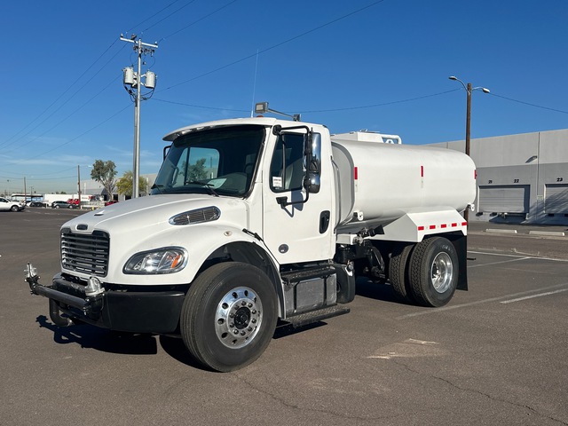 2022 Freightliner M2 2000 gal 4x2 Water Truck