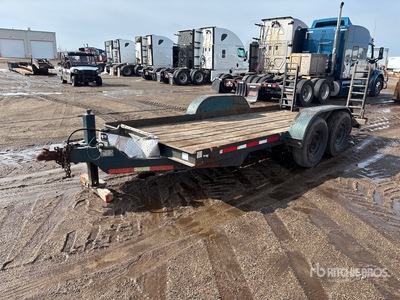 2000 Cronkhite 2800EA 16 ft T/A Remolque Portamaquinaria