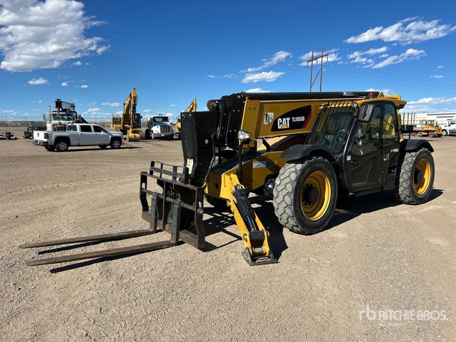 2020 Cat TL1055D Telehandler