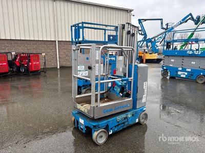 2016 Genie GR-20 Vertical Mast Lift