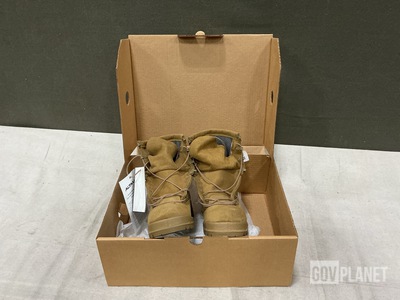 (148) Pairs of Combat Boots