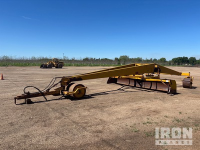 Towner 196 in Niveladora