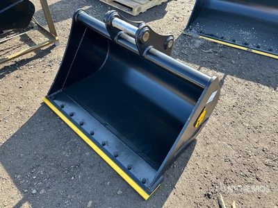 Trojan 80CL 48 in Cleanup Excavator Bucket (Unused)