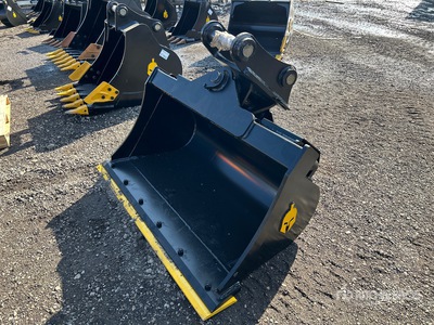 Trojan 120CL 60 in Tilting Excavator Bucket (Unused)