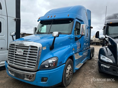 2016 Freightliner Cascadia 125 6x4 Sleeper Truck Tractor