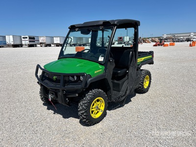2022 John Deere Gator 835M 4x4 Utility Vehicle