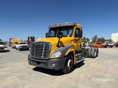 2012 Freightliner Cascadia 125 6x4 Cabina y chasis