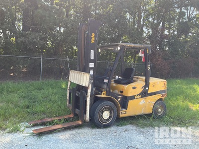 2017 Yale GDP100VXNKBV111 10000 lb Pneumatic Tire Forklift