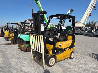 Yale GLC030VXNURE082 2750 lb Cushion Tire Forklift