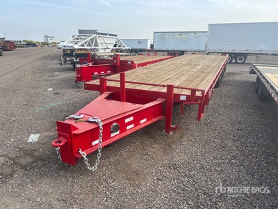 2016 SWS 32 ft Tri/A Equipment Trailer