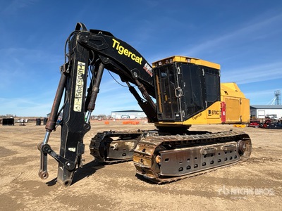 2014 Tigercat 870C Track Feller Buncher
