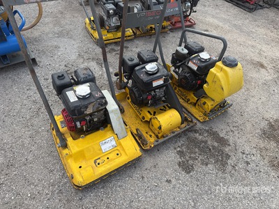 Quantity of (3) Wacker Neuson ضاغطة الألواح الاهتزازية