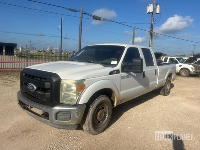 2011 Ford F-250 XL 4x2 Crew Cab Ophalen