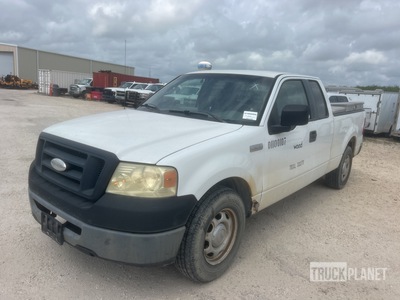 2008 Ford F-150 XL 4x2 Extended Cab Pickup