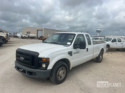2008 Ford F-250 XL 4x2 Extended Cab Pickup