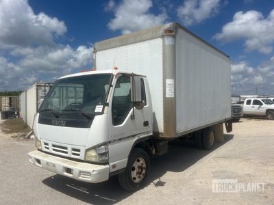 2007 Isuzu NPR HD 4x2 Van Truck