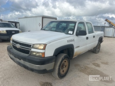 2007 Chevrolet 4x2 Crew Cab Pickup