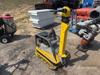 Wacker Neuson ضاغطة الألواح الاهتزازية