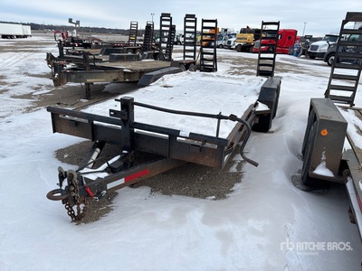 2007 Top Hat 18 ft T/A Equipment Trailer