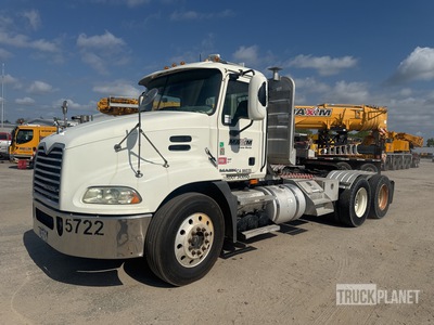 2009 Mack CXU613 6x4 T/A Day Cab Truck Tractor