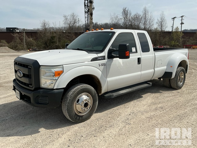 2016 Ford F-350 2016 Ford F-350 Xl 4X4 Extended Cab Pickup