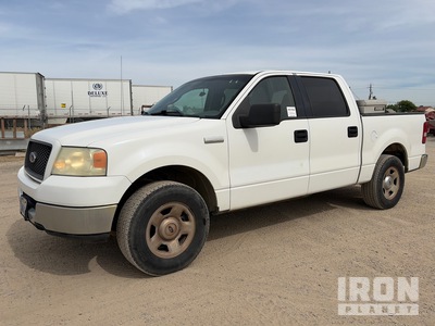 2005 Ford F-150 XLT 4x2 Crew Cab Pickup