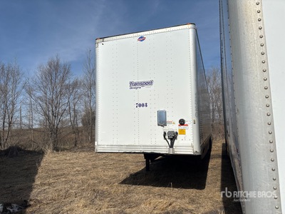2015 Utility VS2DX 53 ft x 102 in T/A Van Trailer