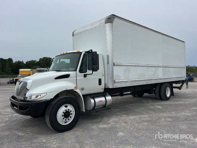 2019 International 4300 4x2 Van Truck