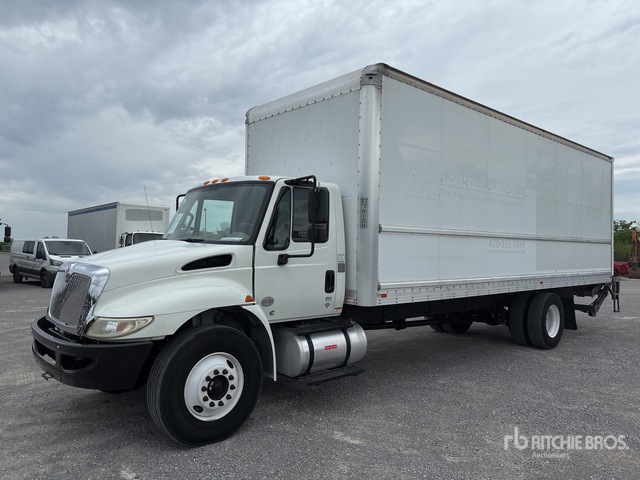 2019 International 4300 4x2 Van Truck