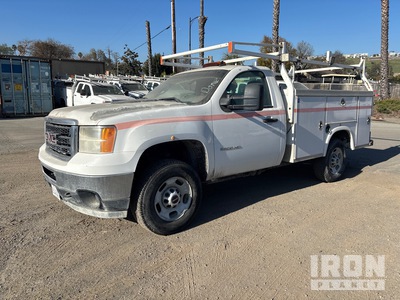 2013 GMC Sierra 2500HD 4x2 Utility Truck