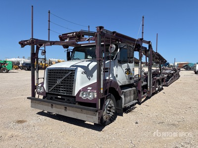 2016 Volvo VAH 6x4 Car Carrier Truck